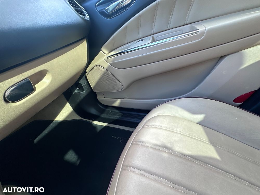 Lancia Delta 1.6 MultiJet Aut. Oro - 32