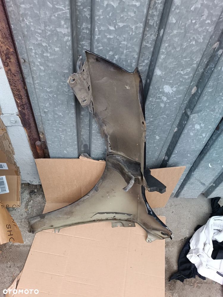 SKODA OCTAVIA III 2013R BŁOTNIK PRZEDNI PRAWY CZARNY LF9R 1Z17 - 5