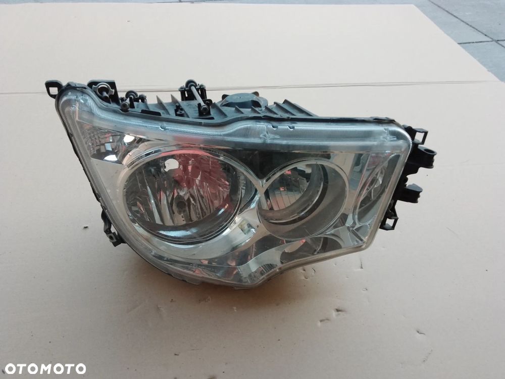 lampa reflektor mercedes actros mp4 a9608202339 - 3