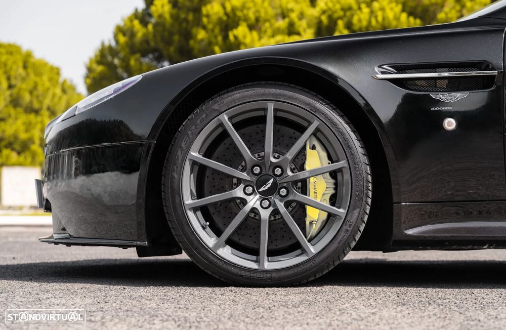 Aston Martin Vantage Coupe S Sportshift - 19