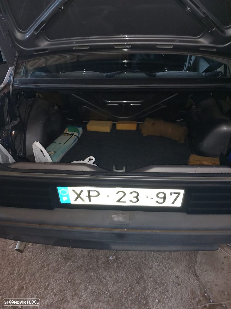 Opel Corsa 1.2 GL - 5