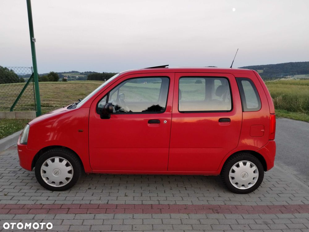 Opel Agila - 2