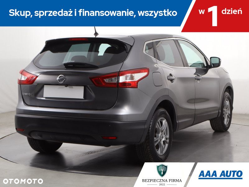 Nissan Qashqai - 6