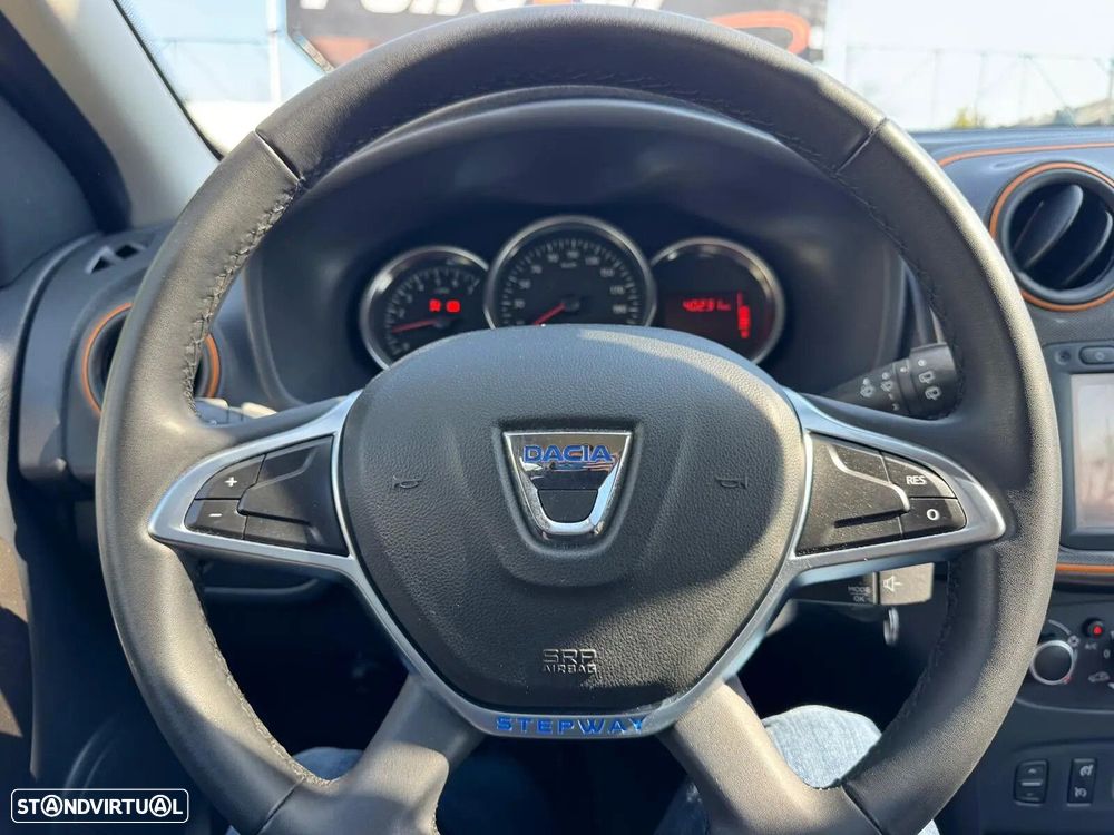 Dacia Sandero 0.9 TCe Stepway - 6