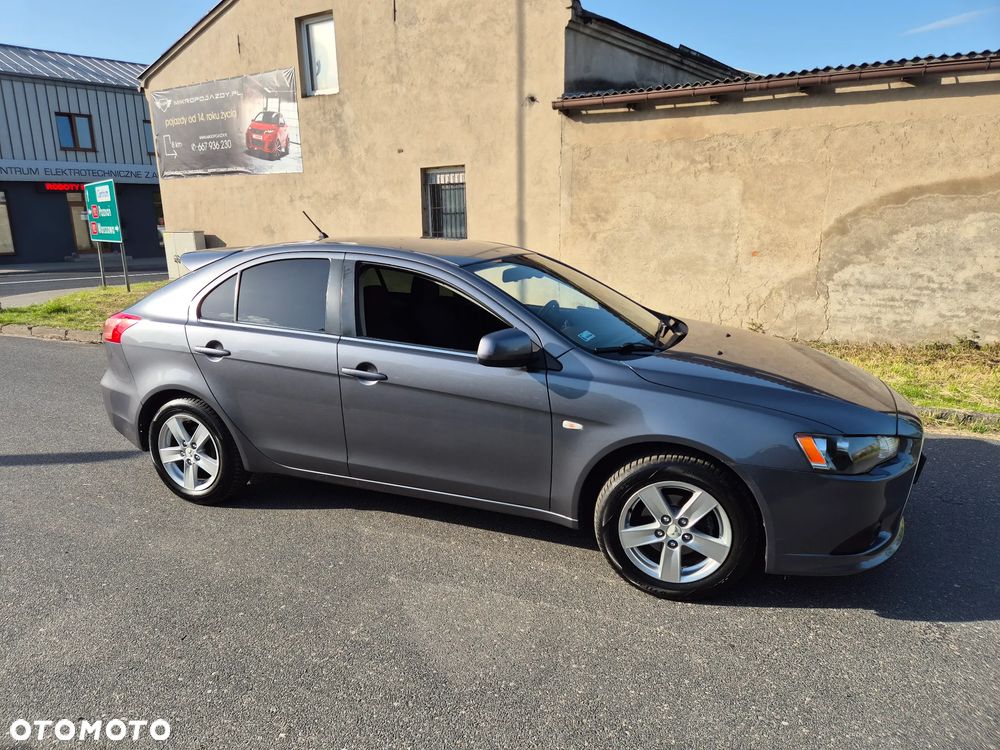 Mitsubishi Lancer 1.5 - 4