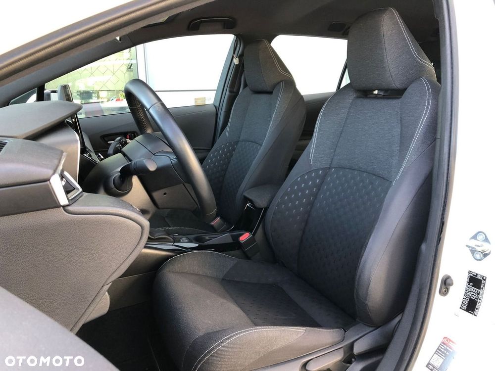 Toyota Corolla 1.8 Hybrid Comfort - 6