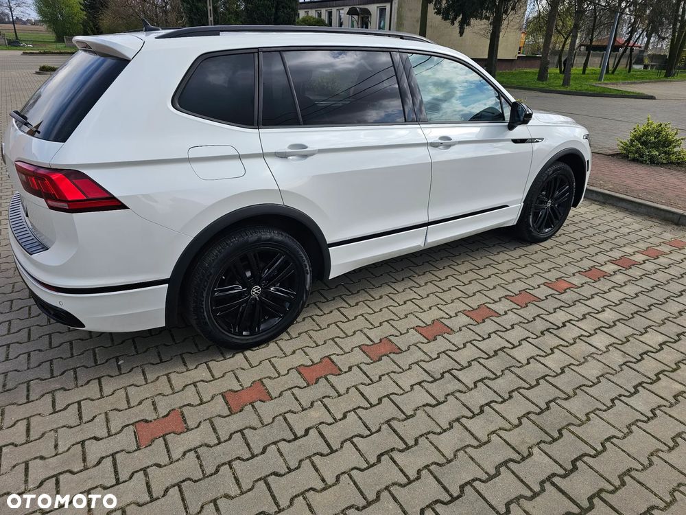Volkswagen Tiguan Allspace - 13