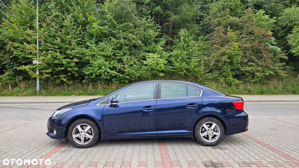 Toyota Avensis - 7