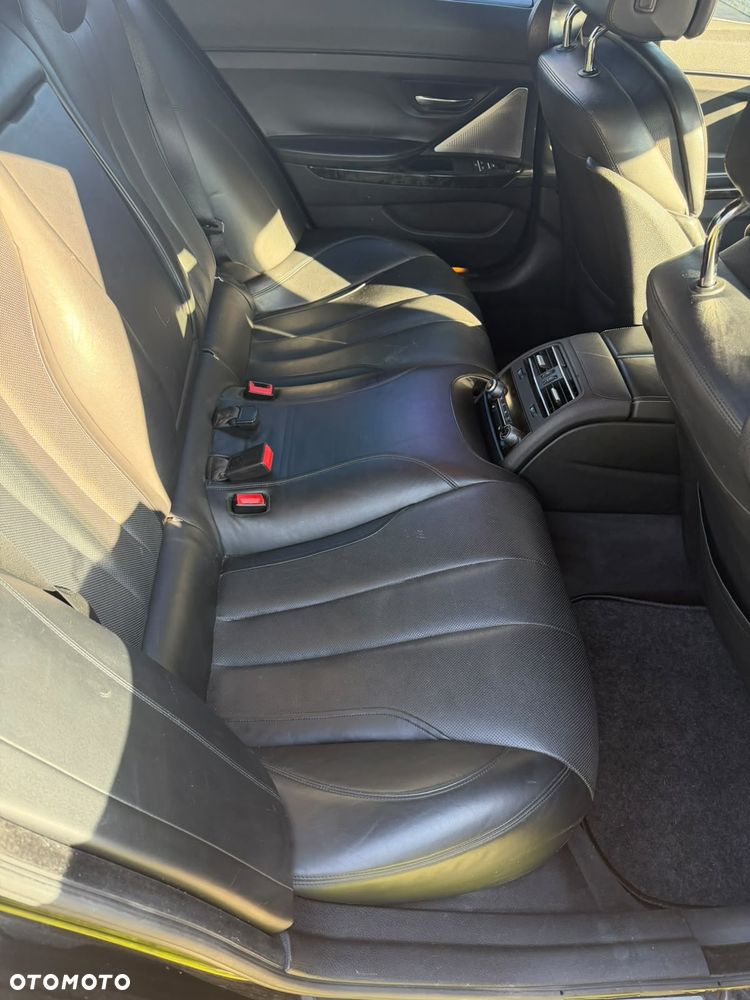 BMW Seria 6 650i - 11