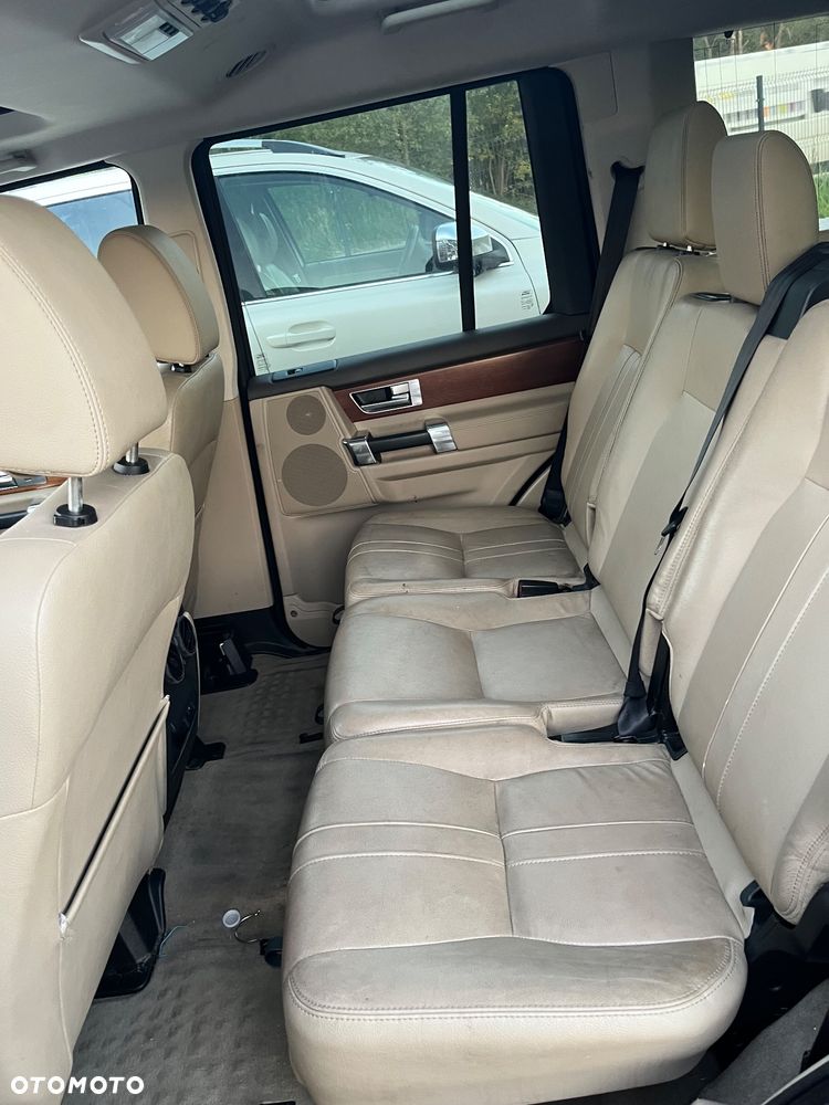 Land Rover Discovery IV 3.0 V6 SC HSE - 7
