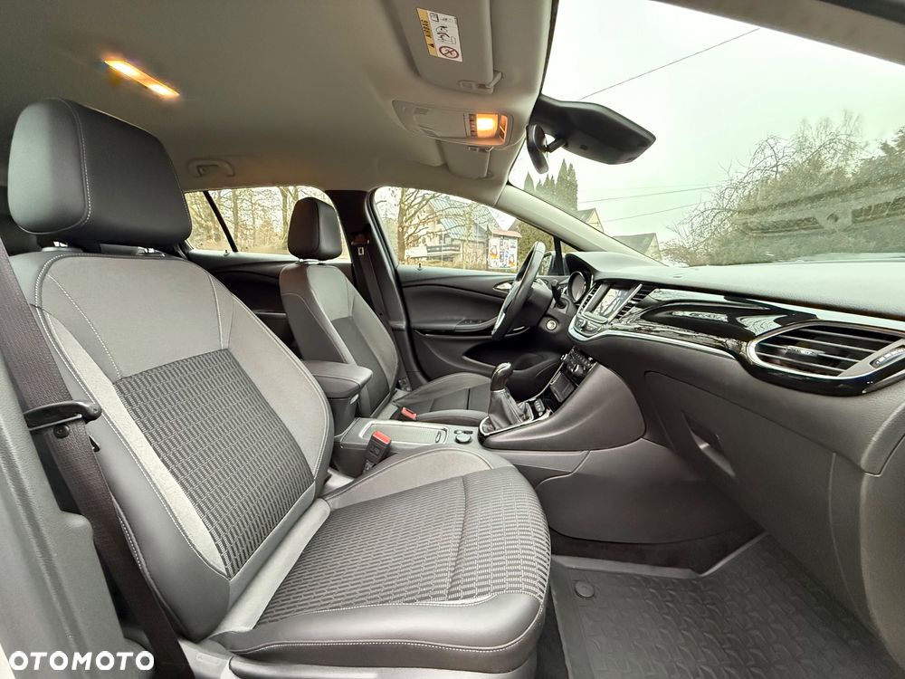 Opel Astra 1.5 CDTI Ultimate S&S - 24