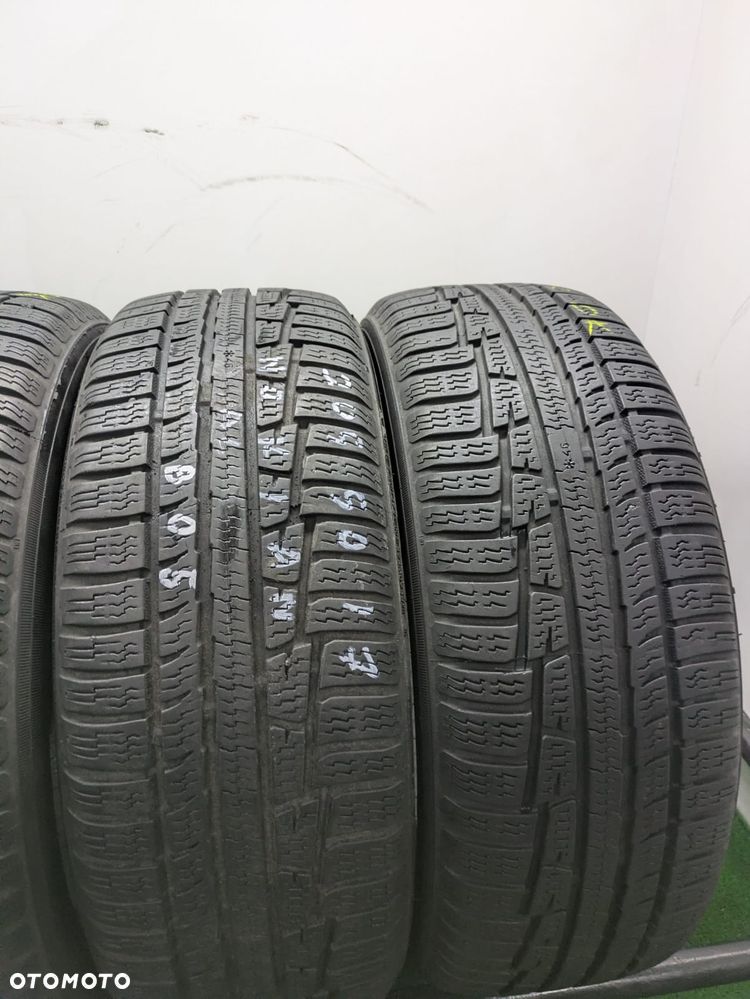 Opony zimowe 205/50/17 Nokian Tyres WR A3 - 2