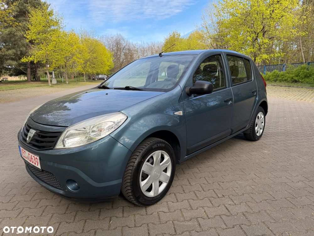 Dacia Sandero 1.2 16V - 1