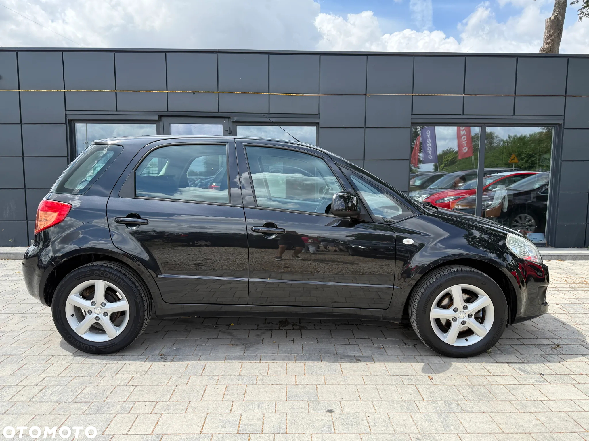 Suzuki SX4 1.6 GS / Premium - 23