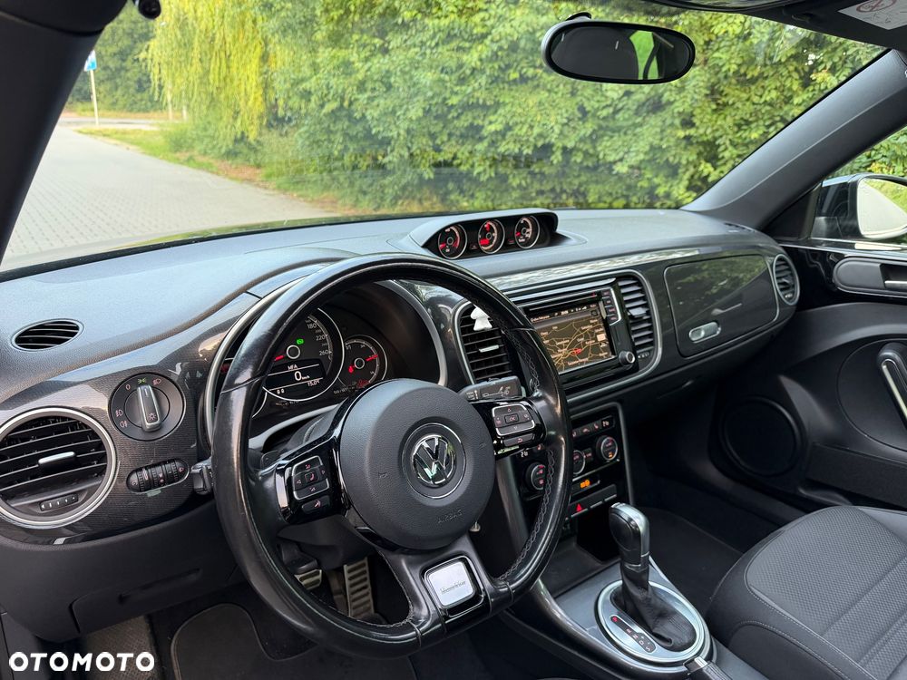 Volkswagen Beetle 1.4 TSI BMT R-Line DSG - 11