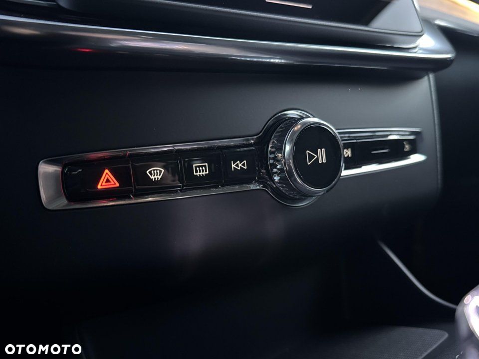 Volvo XC 90 - 33