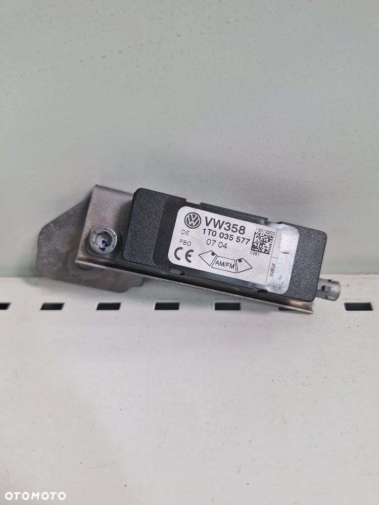 volkswagen touran I moduł wzmacniacz anteny VW GOLF V  1T0971501H   1ΤΟ035577 - 1