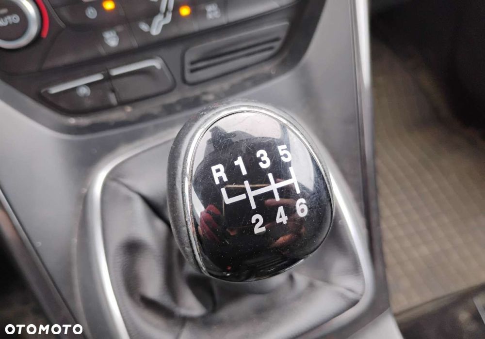 Ford C-MAX - 17