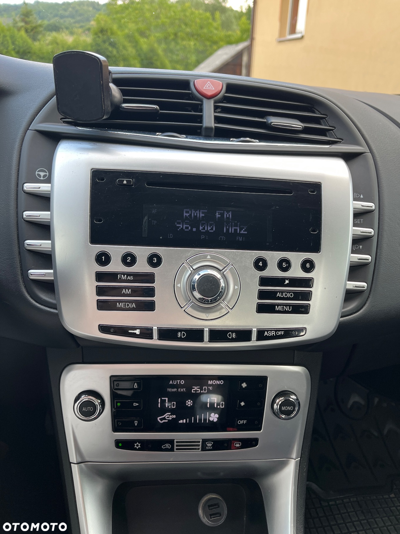 Lancia Delta 1.6 MJ Silver - 12