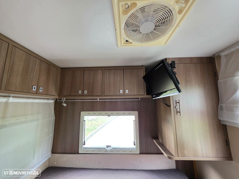 Challenger Genesis Trigano F14 - 15