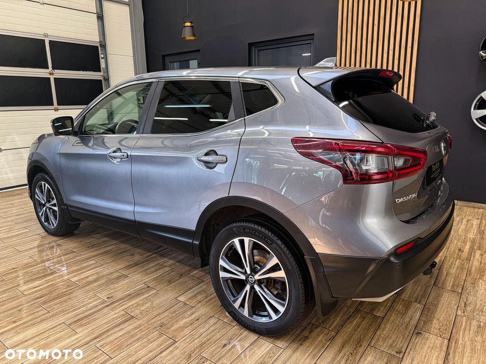 Nissan Qashqai 1.3 DIG-T N-Connecta DCT - 10