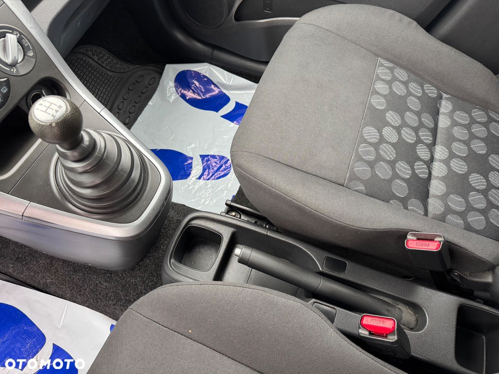 Suzuki Splash 1.0 Comfort - 13