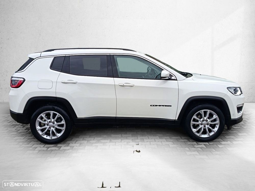 Jeep Compass 1.3 T Limited DCT - 4