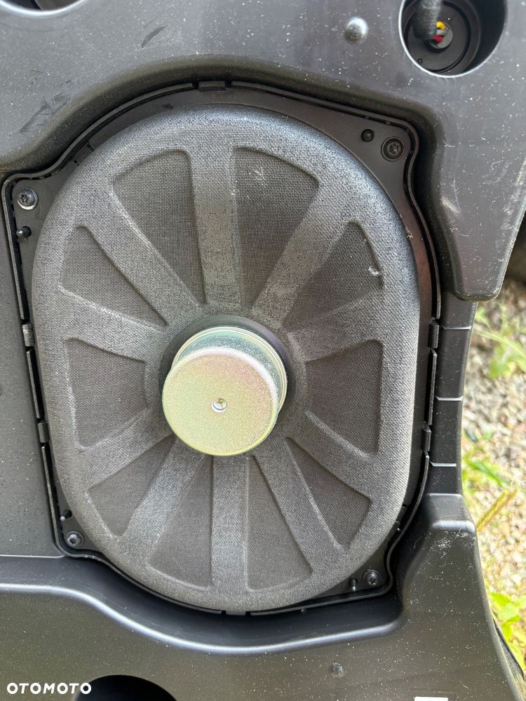 Subwoofer Opel Insignia 13240963 - 3