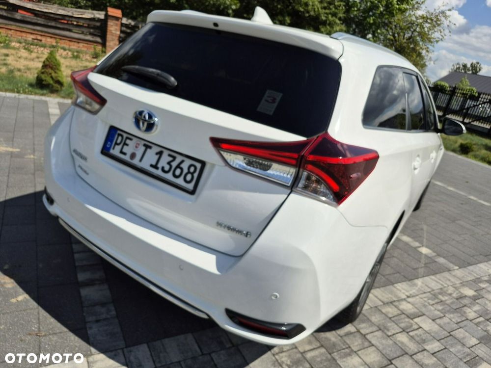Toyota Auris - 5