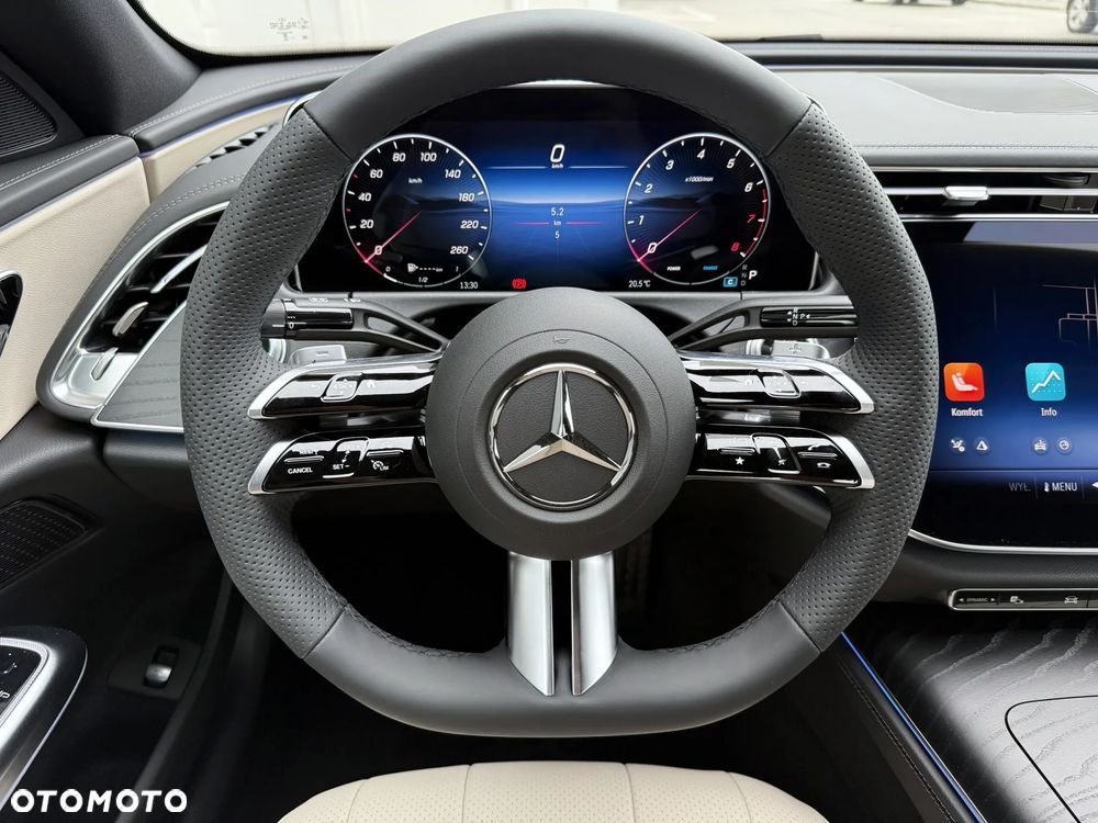 Mercedes-Benz Klasa E 200 4Matic 9G-TRONIC AMG Line NIGHT Edition - 17