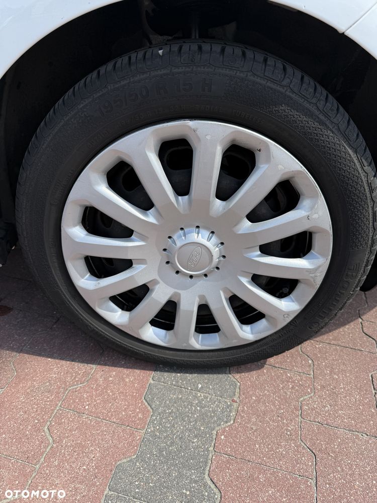 Ford Fiesta 1.25 Silver X Plus EU6 - 12