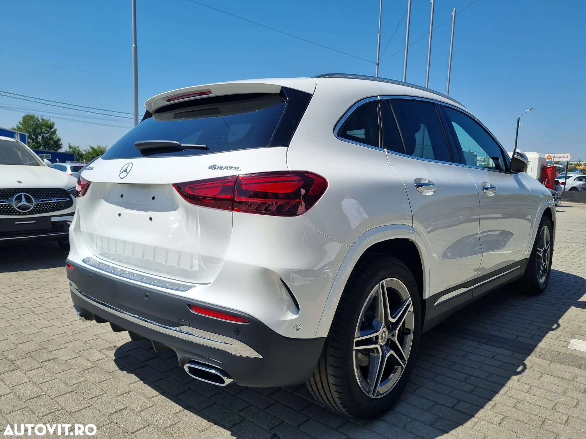 Mercedes-Benz GLA 200 d 4Matic 8G-DCT AMG Line - 8