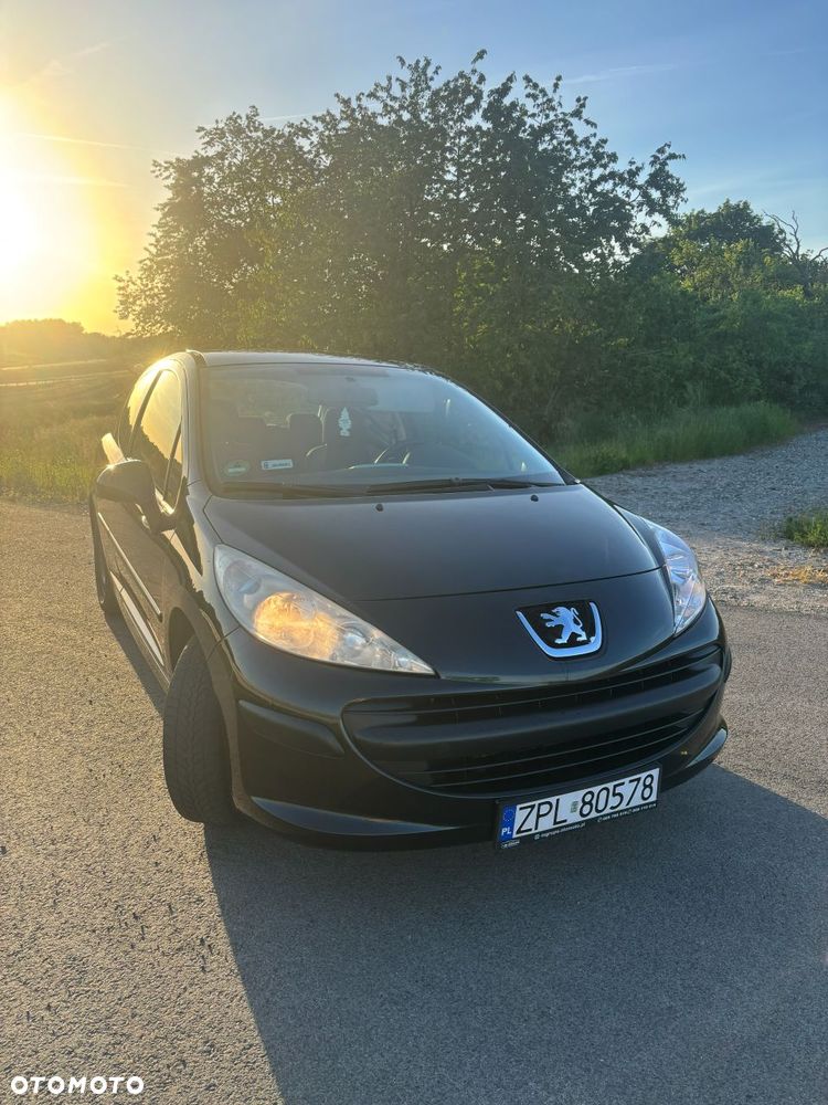 Peugeot 207 - 2
