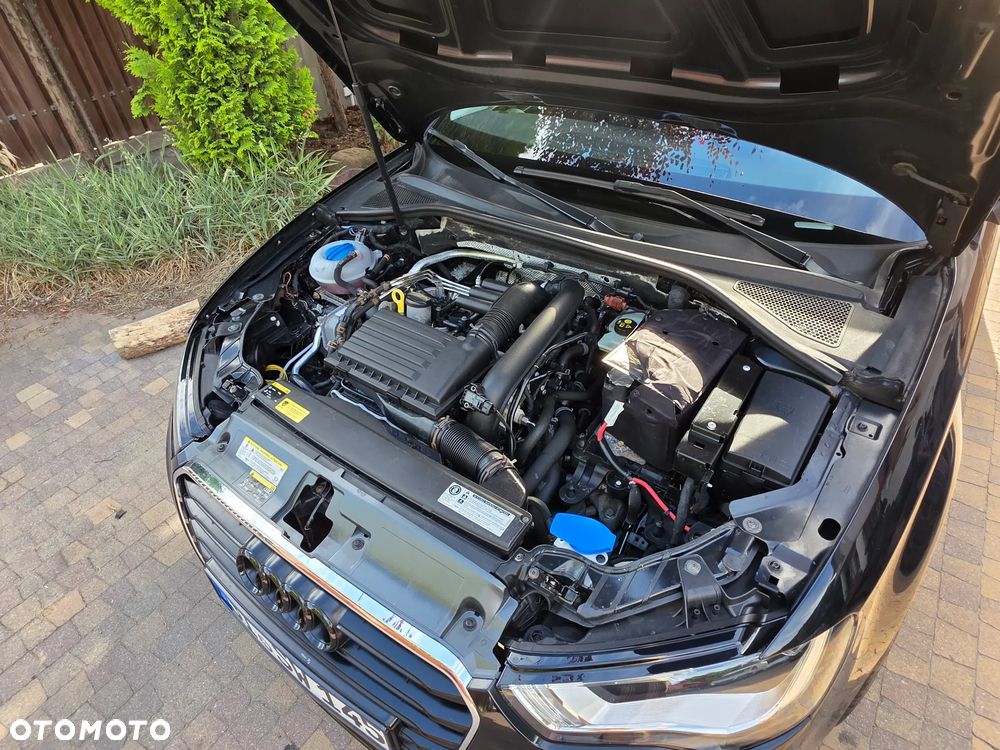 Audi A3 3-drzwiowe 1.4 TFSI S line Sportpaket - 30