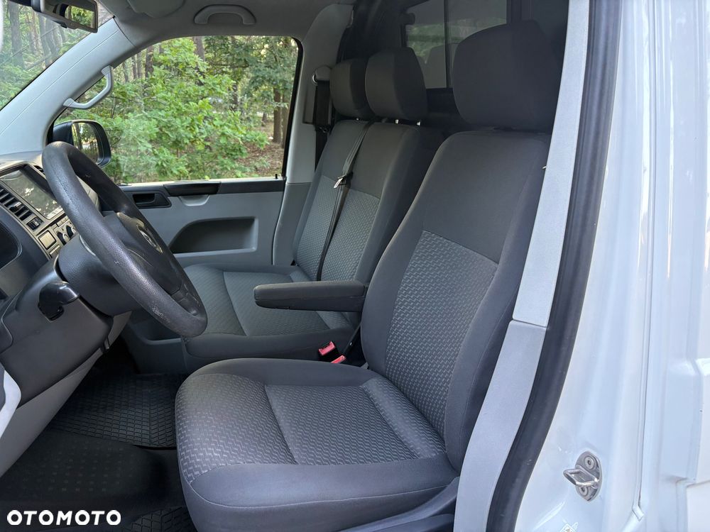 Volkswagen Transporter - 5