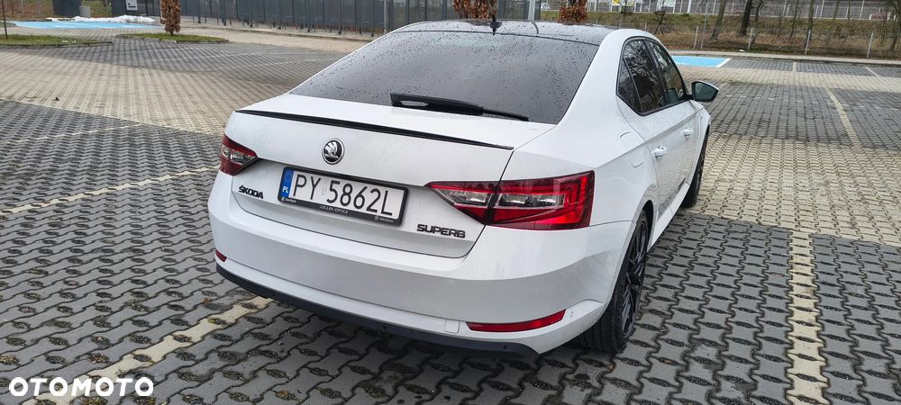 Skoda Superb 2.0 TDI DSG L&K - 6