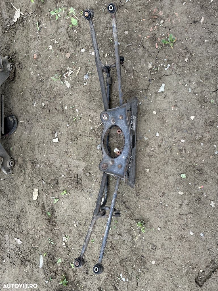 Punte spate Toyota RAV 4 II 2.0 D 2002 - 2006 SUV 4 Usi (1211) 4x4 - 1