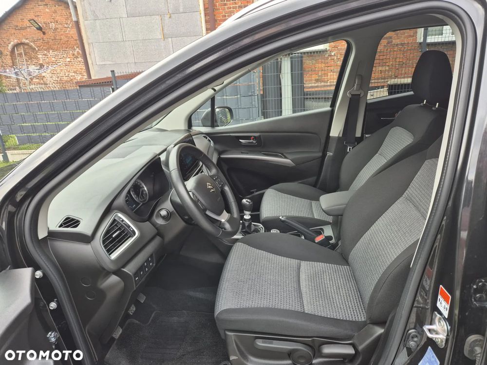 Suzuki S-Cross 1.4 SHVS Premium SP - 11