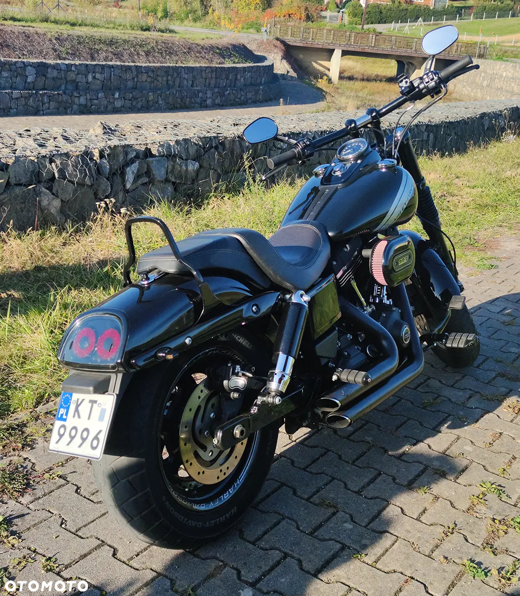 Harley-Davidson Dyna Fat Bob - 2