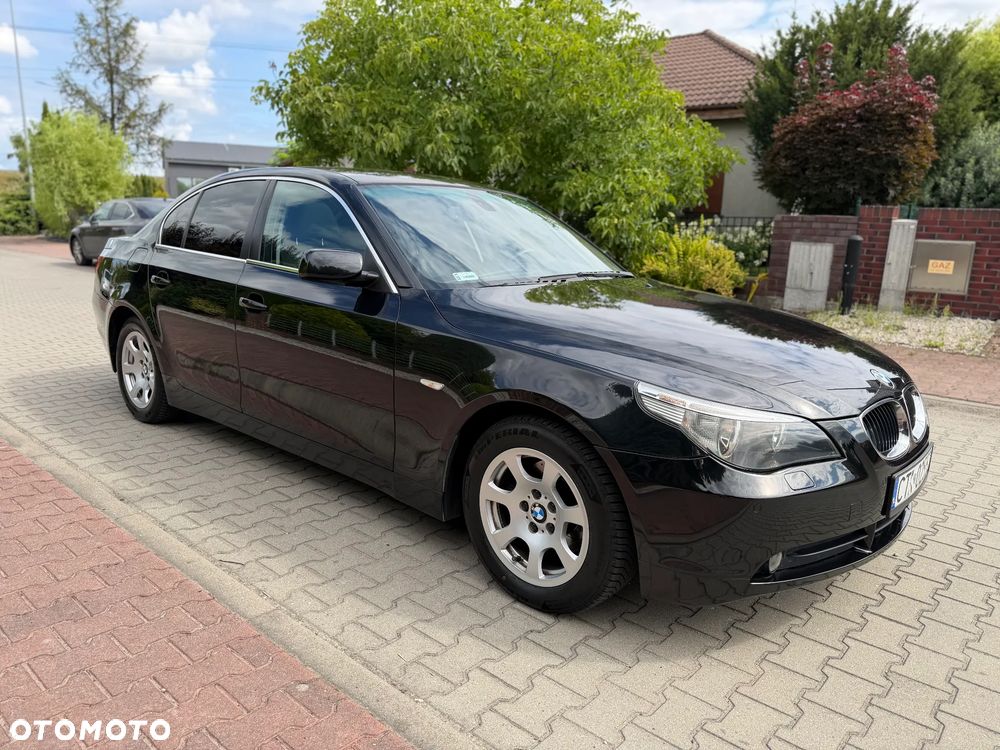 BMW Seria 5 523i - 3