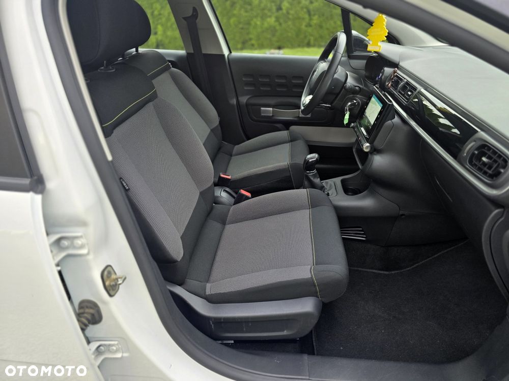 Citroën C3 Pure Tech 82 SHINE - 11