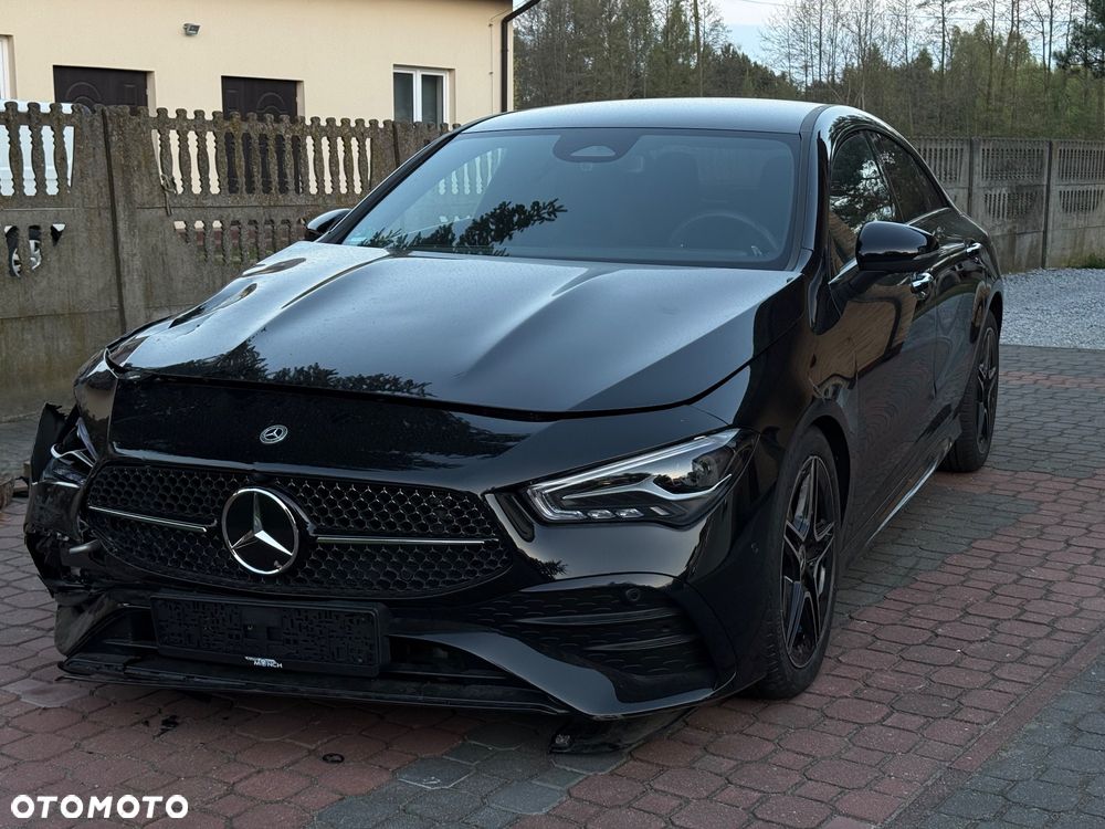 Mercedes-Benz CLA 200 mHEV AMG Line 7G-DCT - 1