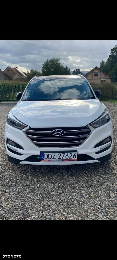 Hyundai Tucson 2.0 CRDI Comfort 4WD - 2