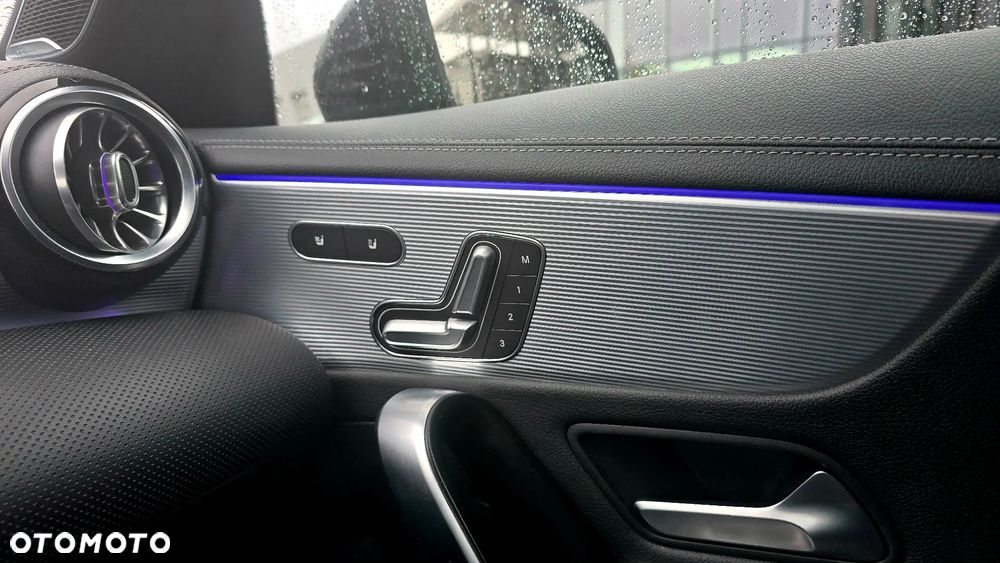 Mercedes-Benz CLA AMG 35 4-Matic 7G-DCT - 18