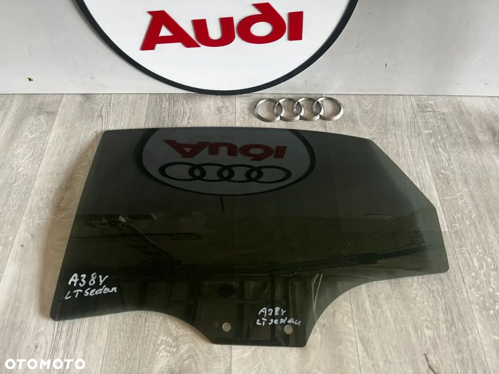 AUDI A3 8Y SEDAN SZYBA LEWA LEWY TYŁ 8Y5845205 A 24R