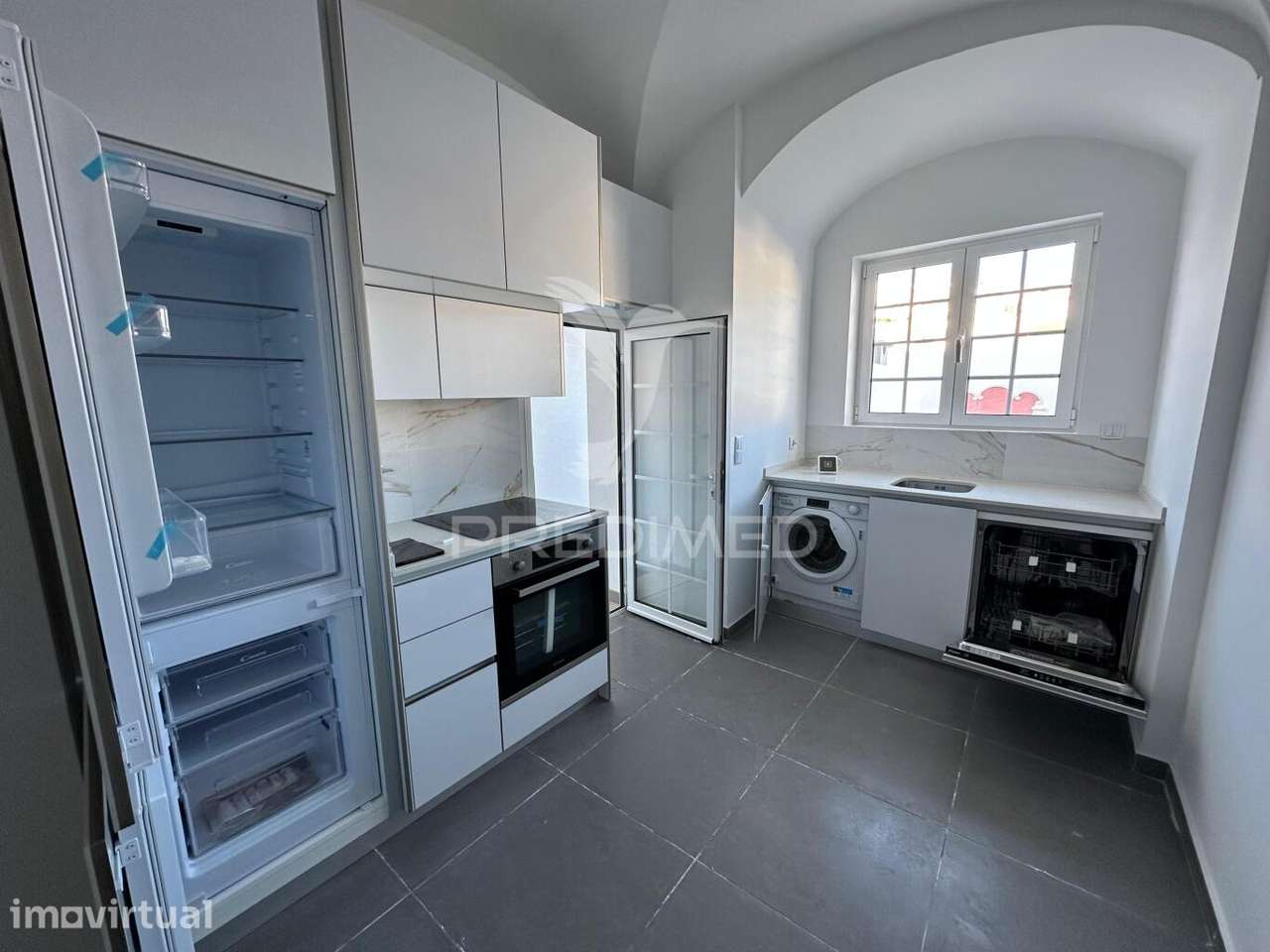 Apartamento T3 com Lugar de Garagem Centro Histórico Elvas - Grande imagem: 2/23