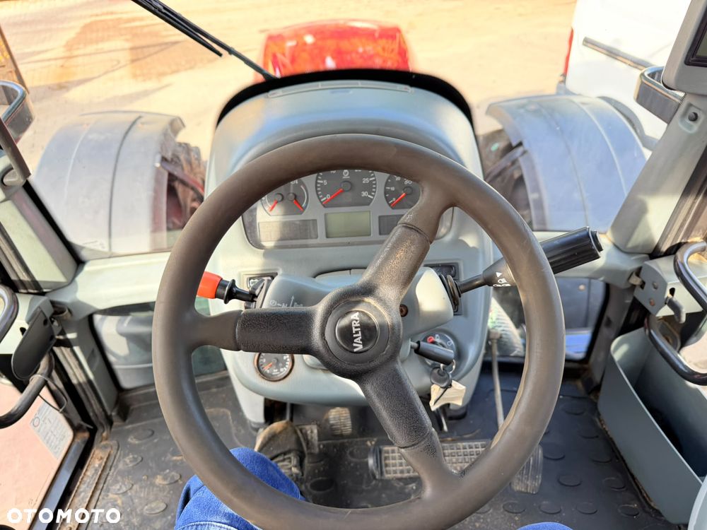 Valtra T213 Versu - 16