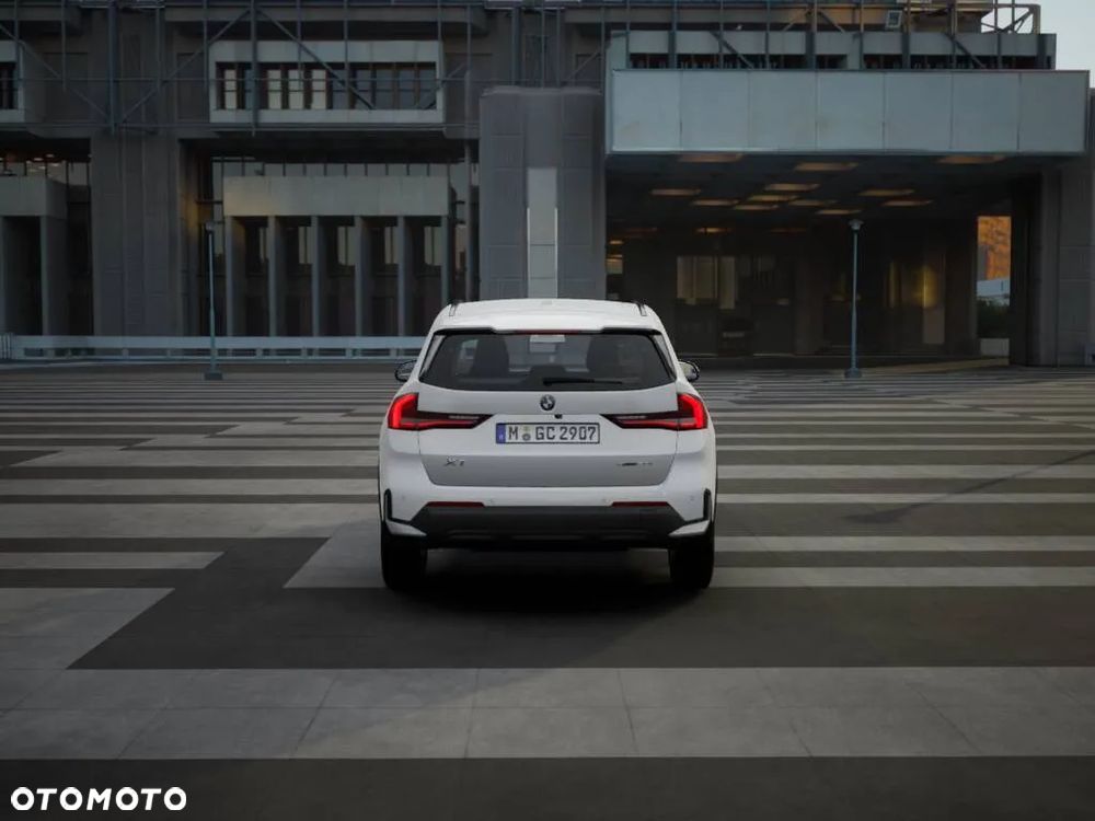 BMW X1 - 5