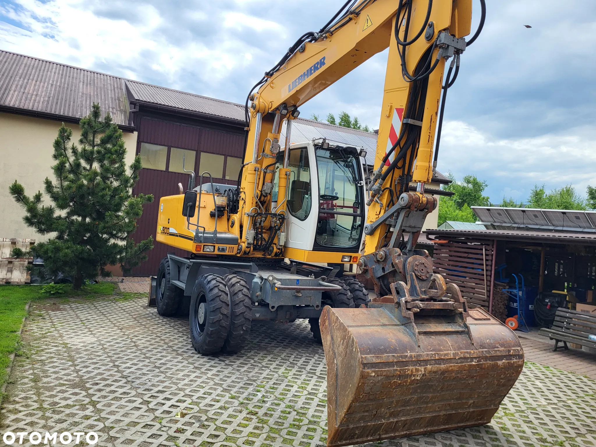 Liebherr A900C - 7