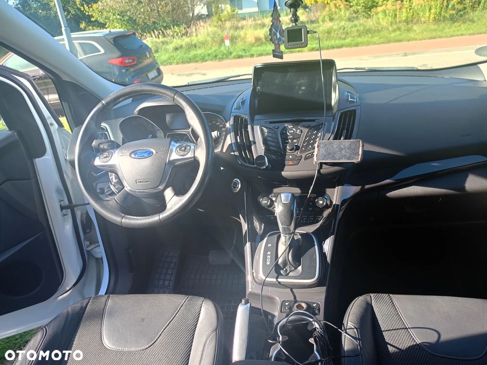 Ford Kuga 2.0 TDCi 4WD Titanium - 7